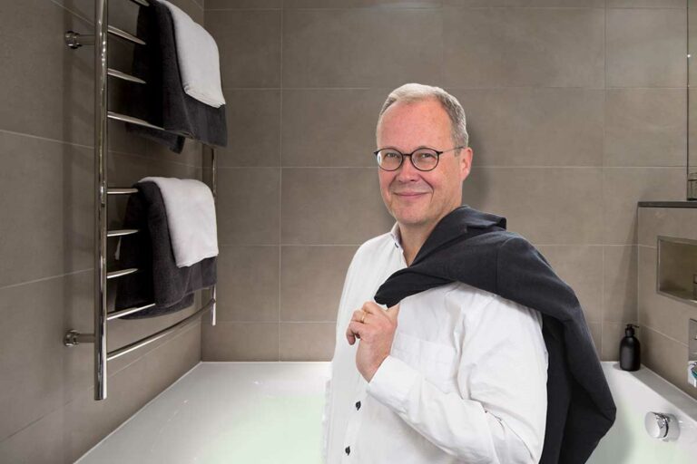 Joakim Grafström, Svensk elstandard.