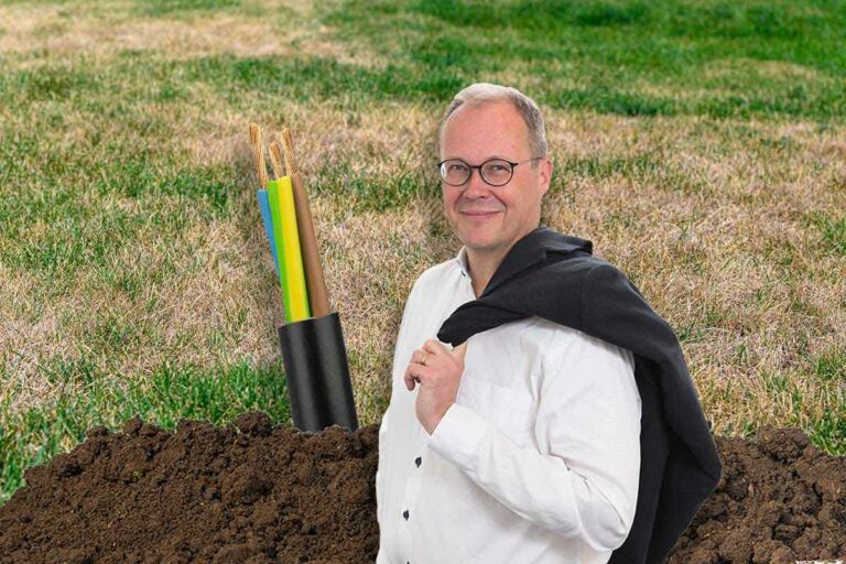 Joakim Grafström, Svensk elstandard.