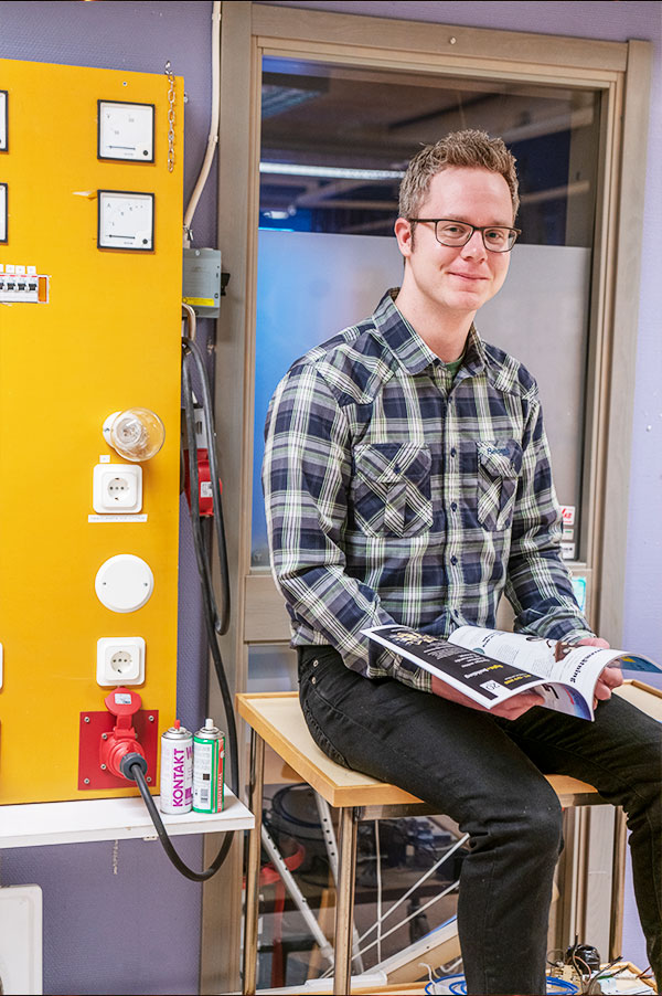 Yrkesläraren Niklas Persson jobbar i Rättvik. Foto: Lars-Göran Hedin