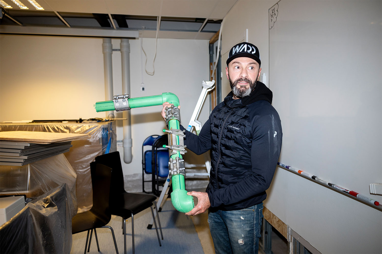 Plaströren spricker – tvingas till stambyte efter 15 år - VVS-Forum