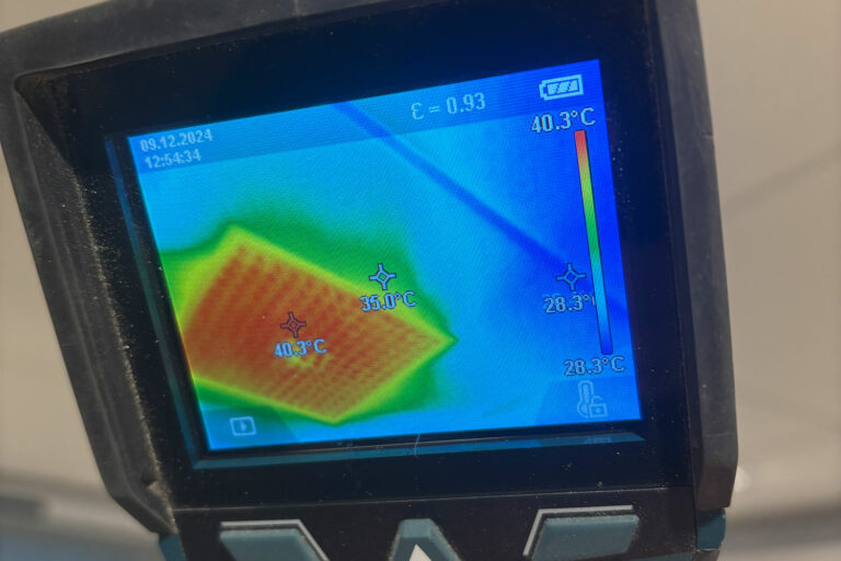 Tilluftsdon värmt till 40 grader drar energi. Foto: Daniel Strand