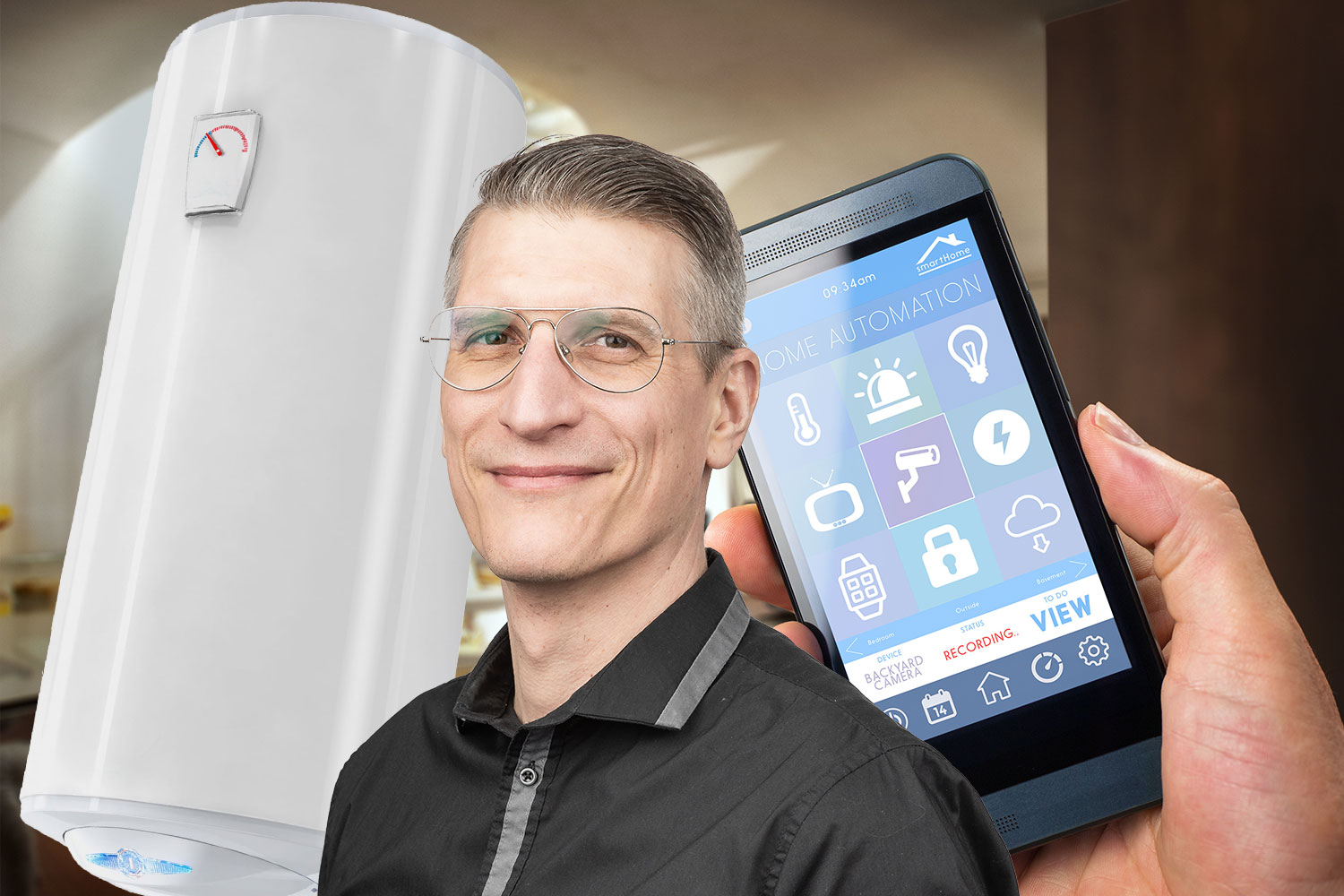 hand håller i mobil med att för smart styrning av varmvattenberedare.