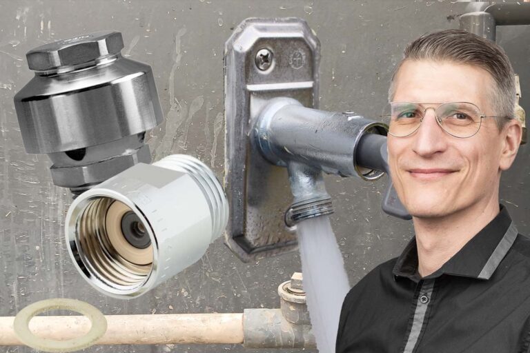 Backventl, vakuumventil, vattenutkastare på industrivägg med rör.